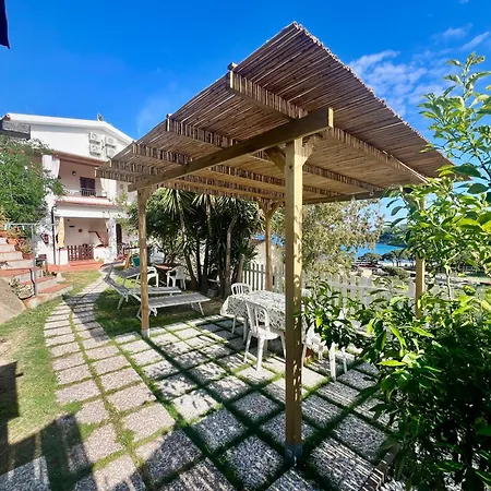 Vacanze Maestrale Apartman Fetovaia