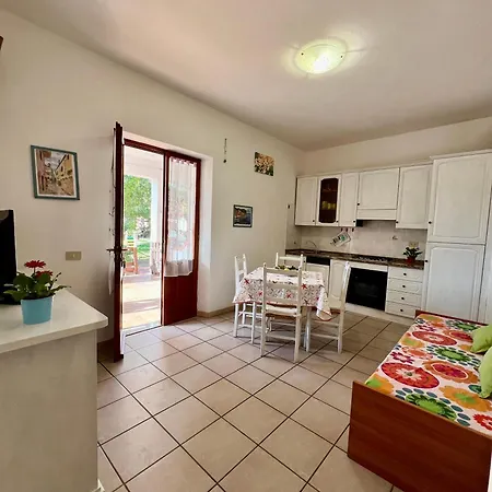 Vacanze Maestrale Appartement *