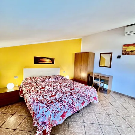 Vacanze Maestrale Apartment Fetovaia
